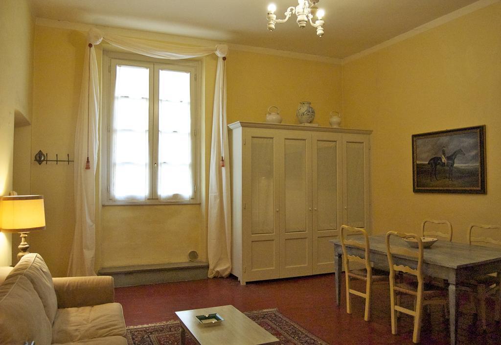 Palazzo Tucci Apartments Lucca Exteriör bild
